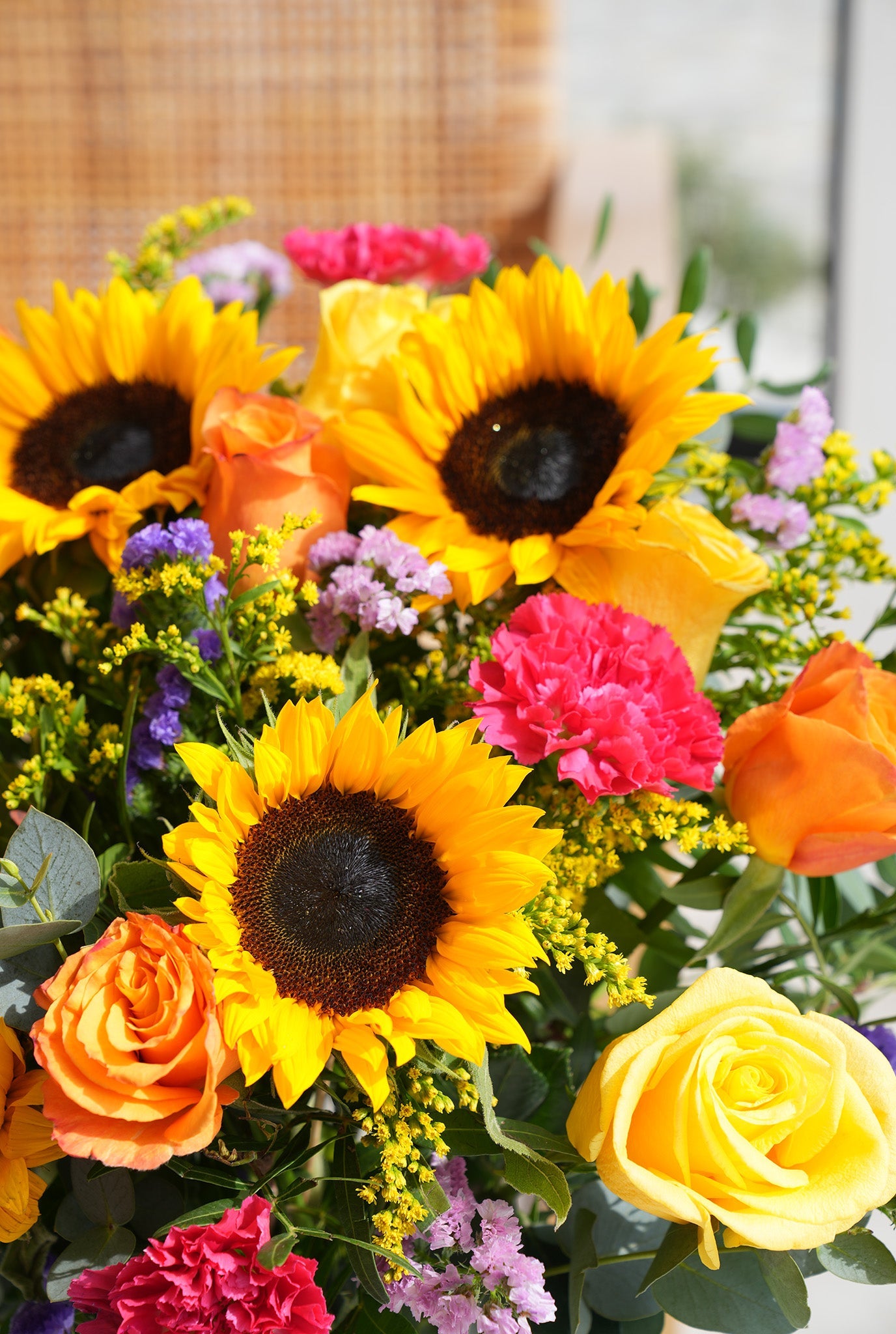 Vibrant - Handtied | Flowers.ie