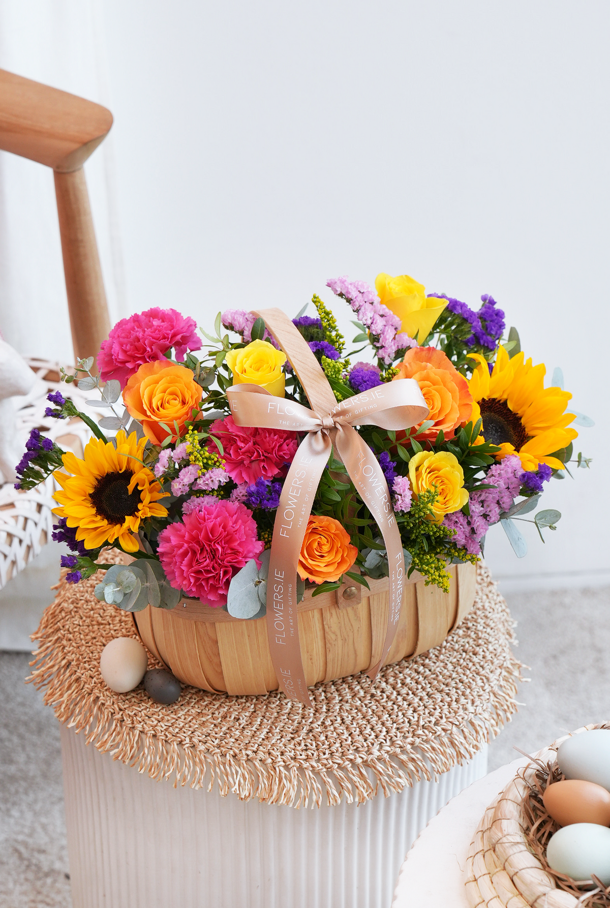 Easter Vibrant - Basket