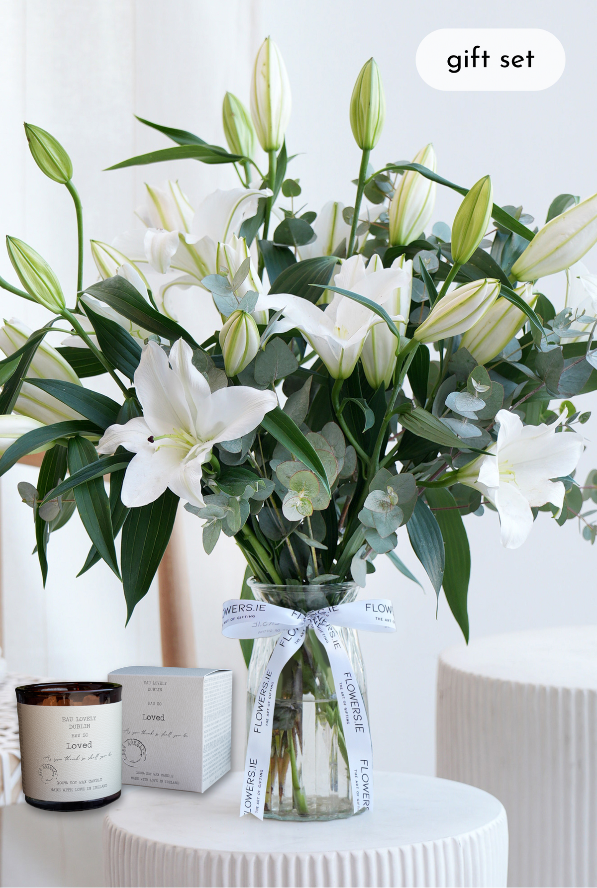 White Scented Lily - Vase