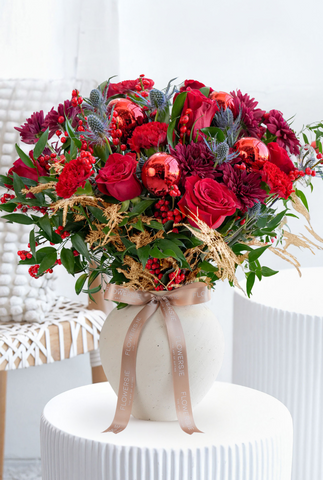 Wonderfully Festive Christmas - Vase