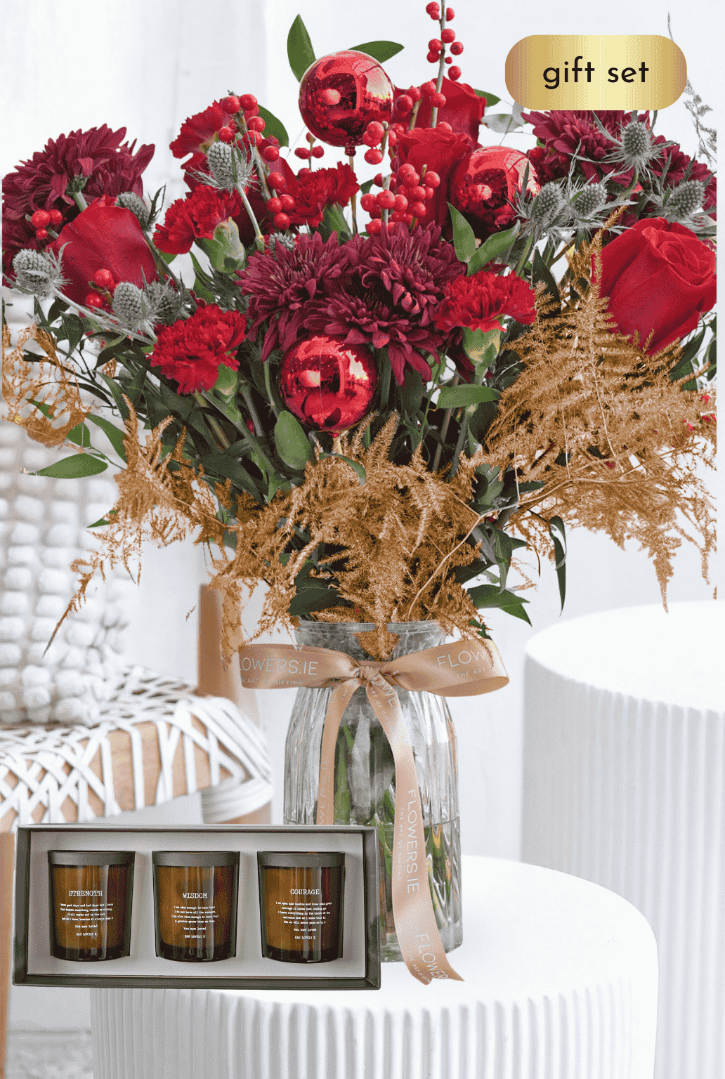 Festive Christmas - Vase with Candle