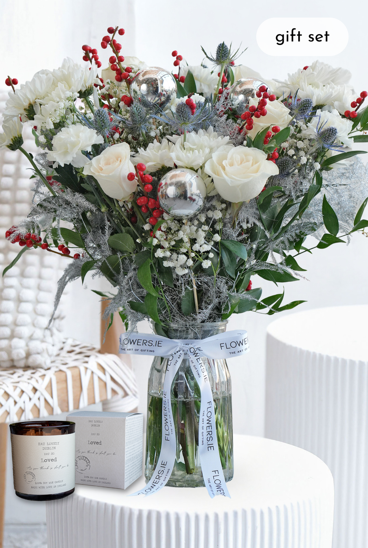 Perfect White Christmas - Vase with Candle