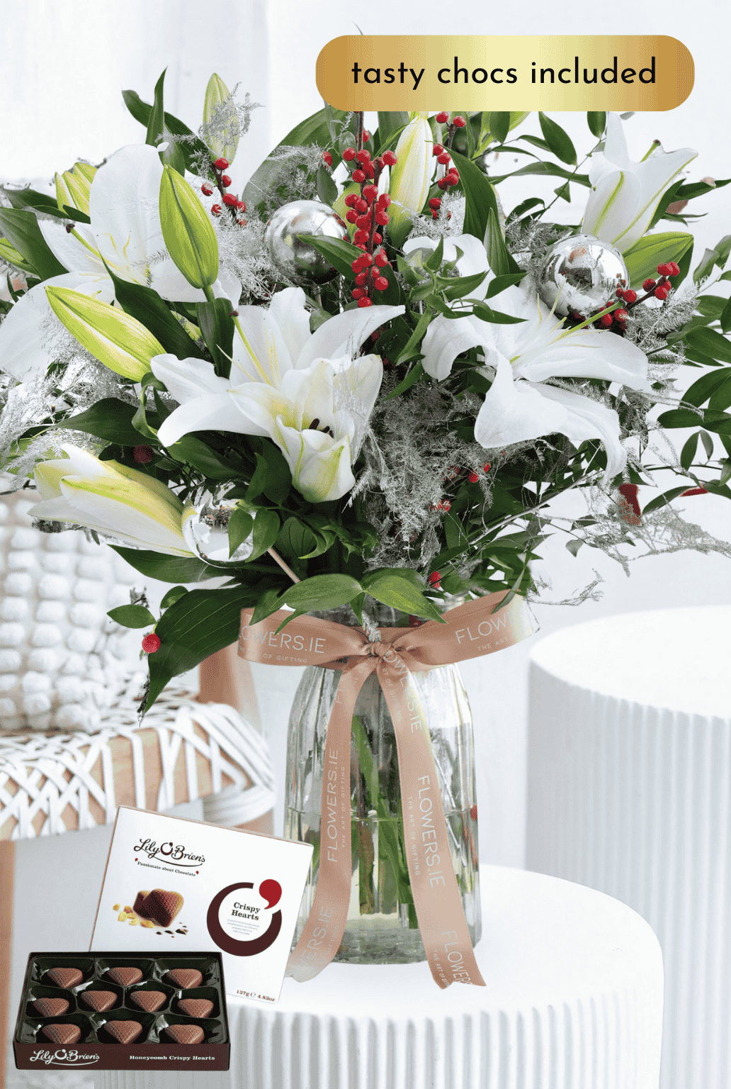 White Scented Lily Christmas - Vase