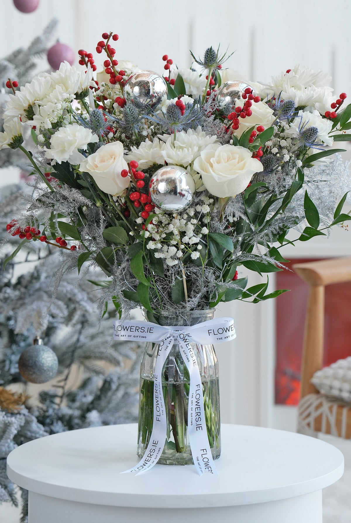 Perfect White Christmas - Vase