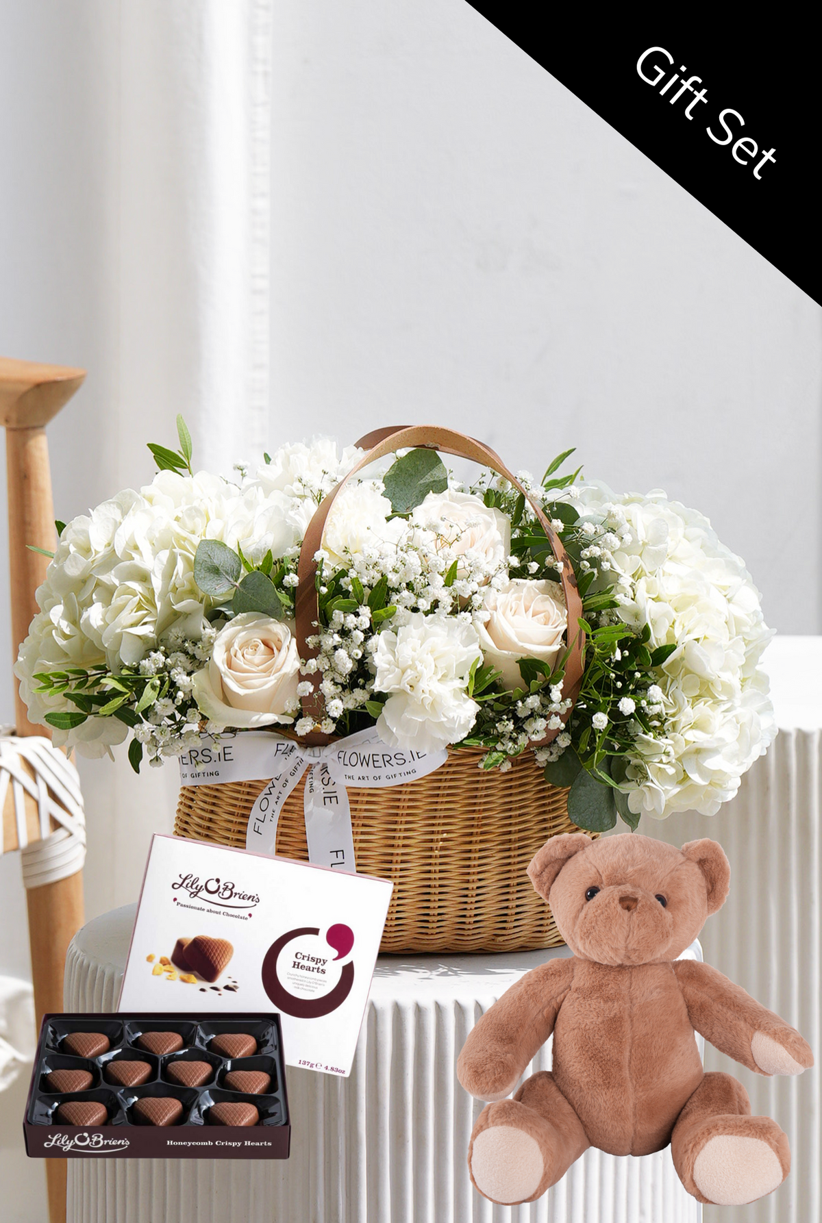 New Baby Perfect White - Basket Gift Set