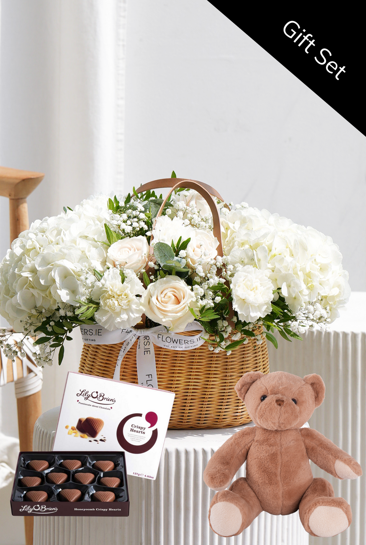 New Baby Perfect White - Basket Gift Set