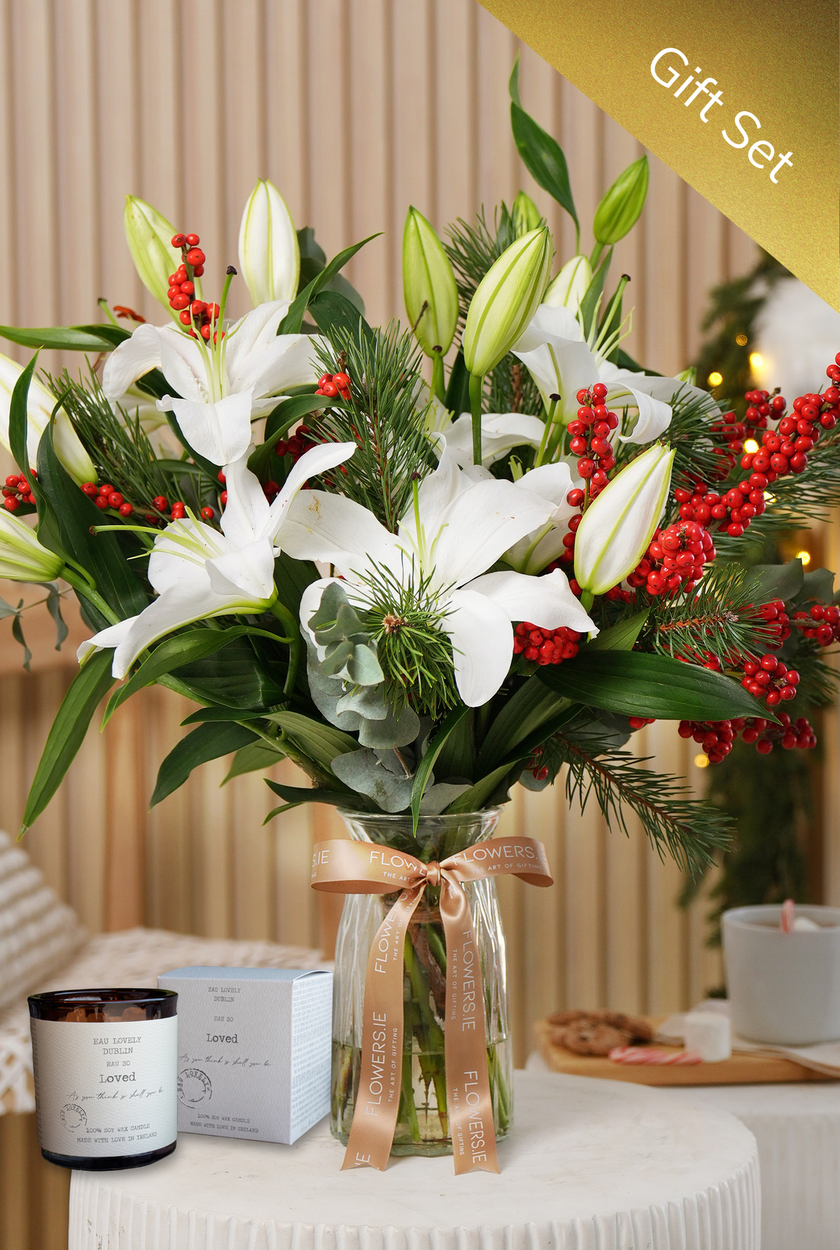 Christmas White Scented Lily - Vase