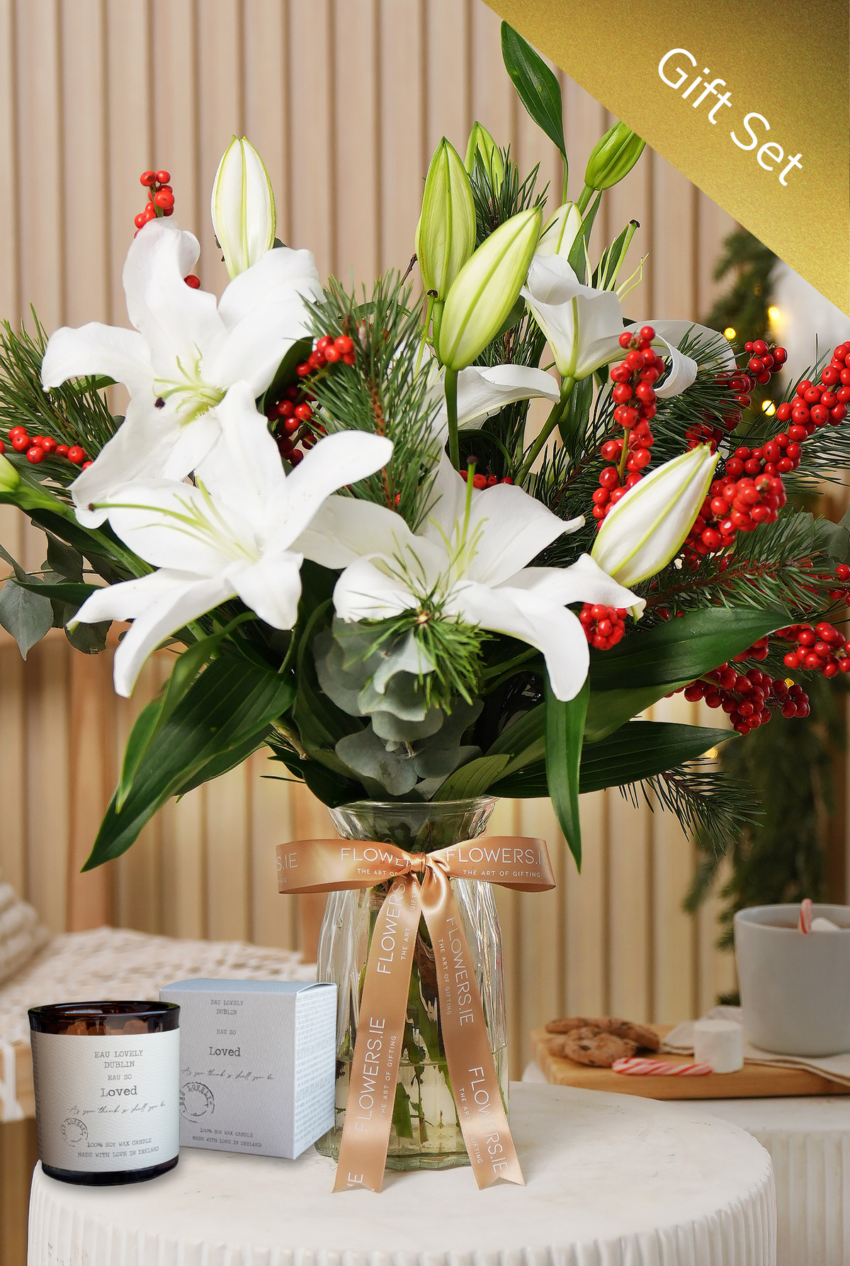 Christmas White Scented Lily - Vase