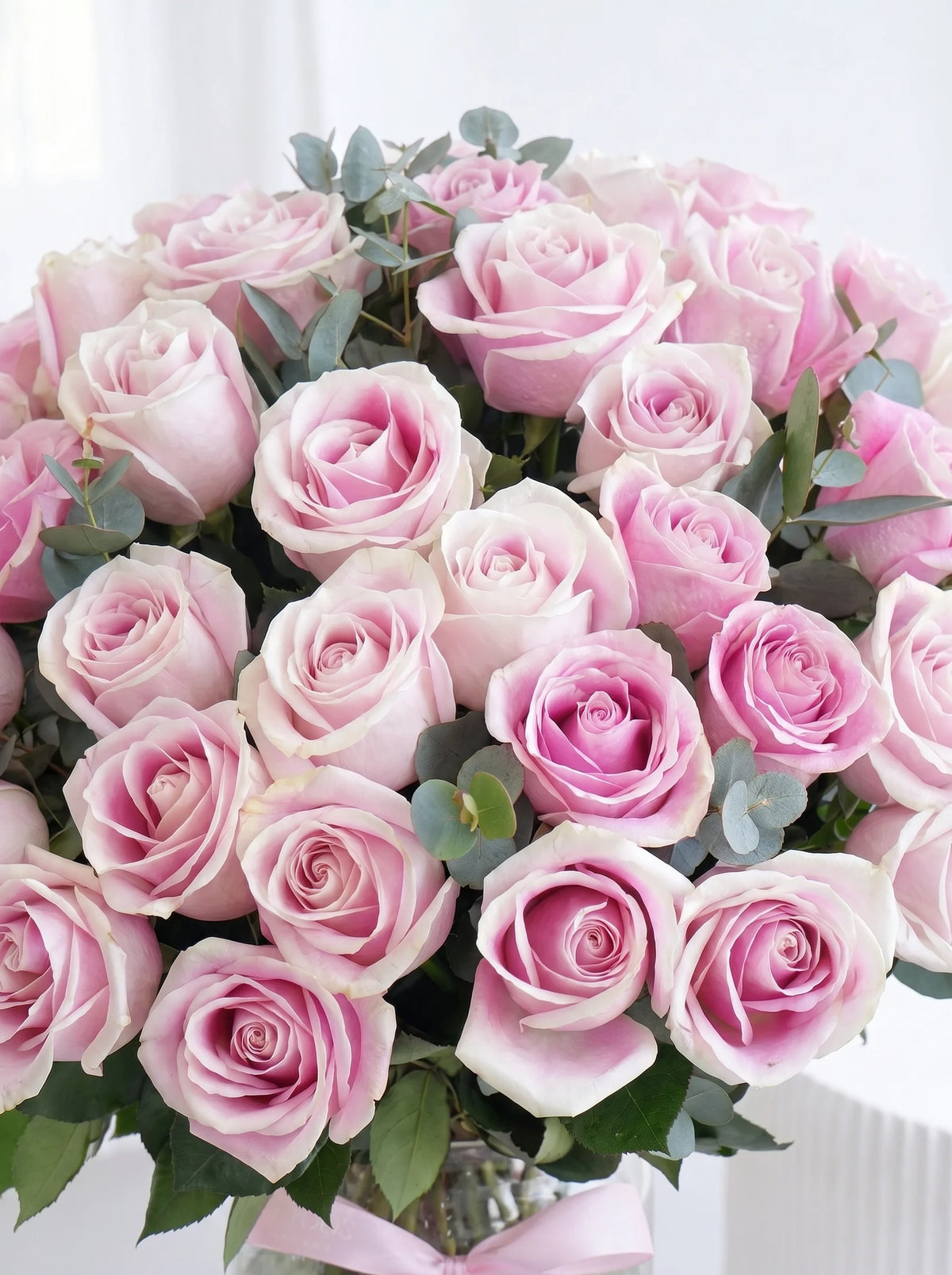 50 Long Stem Pink Roses - Vase