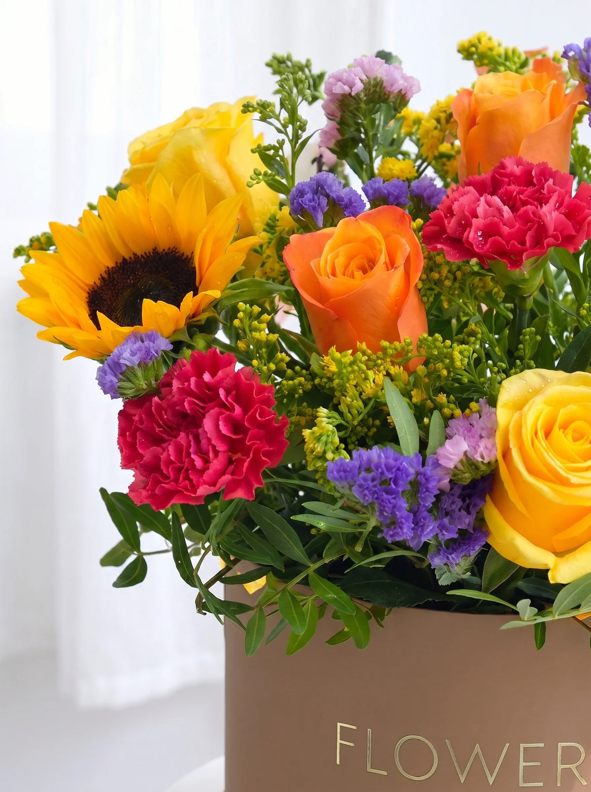 New Baby Vibrant - Hatbox