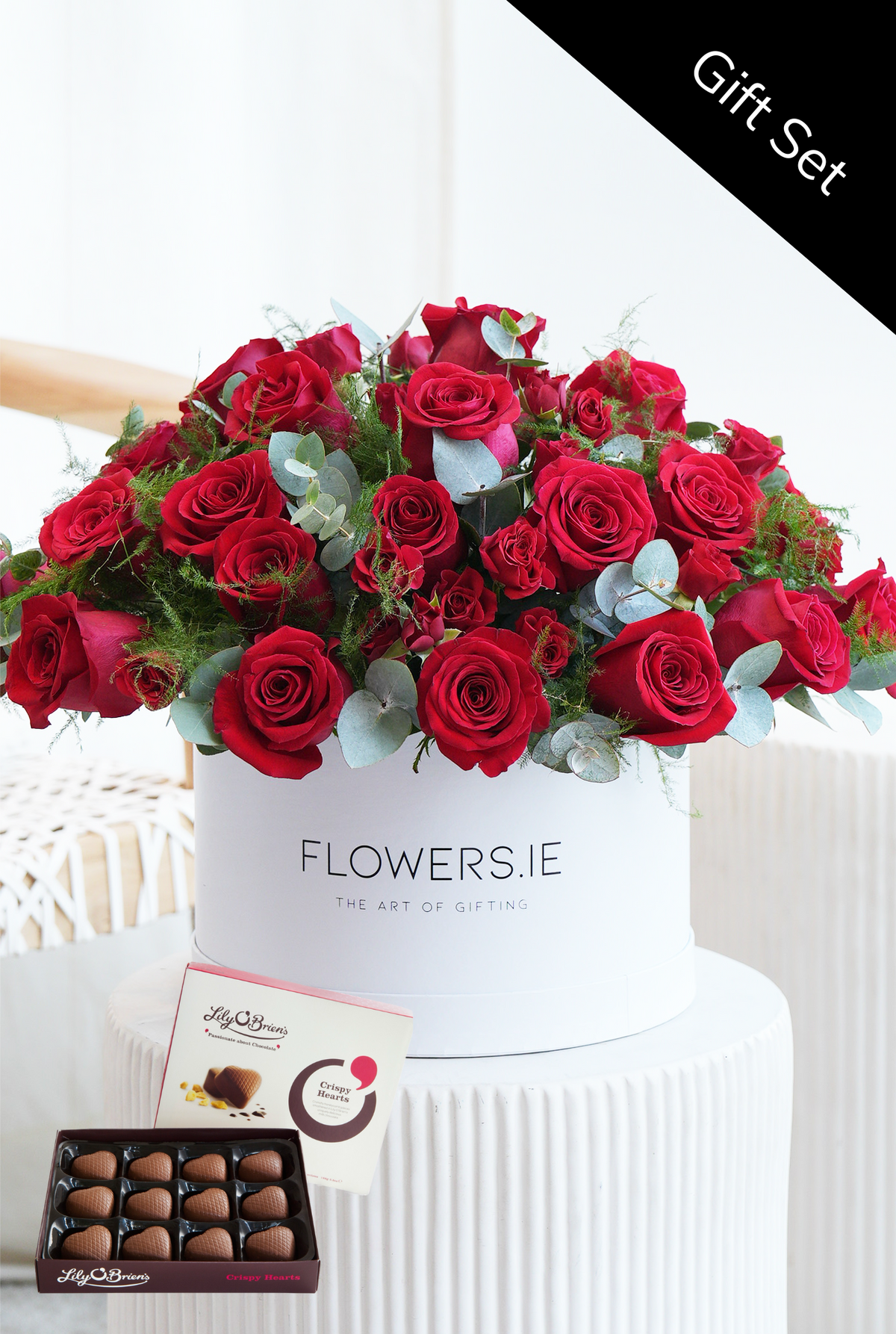 Valentine 24 Luxury Red Rose - Hatbox