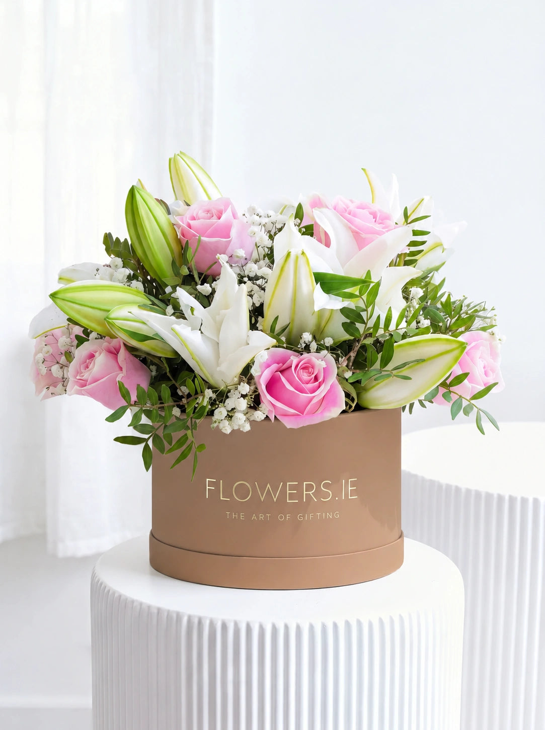 Pink Roses and White Lily - Hatbox
