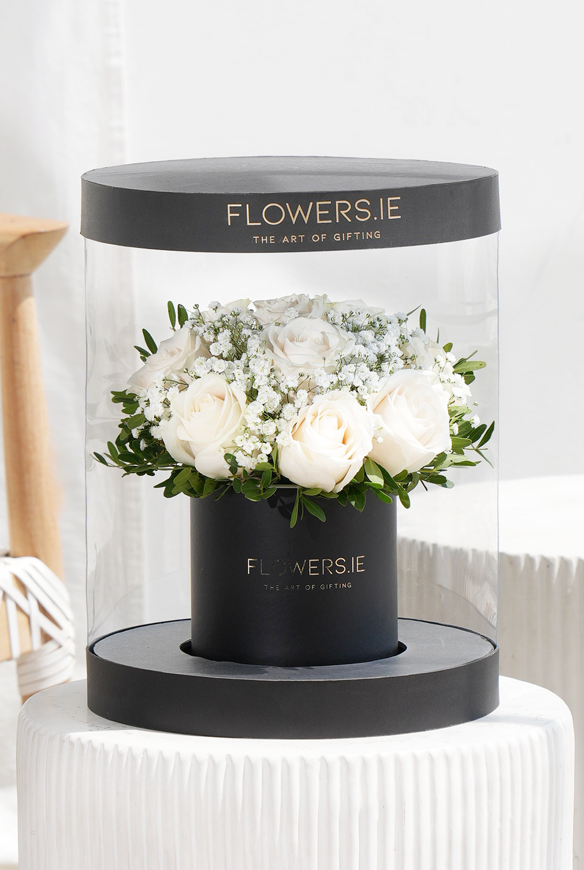 Premium White Rose - Hatbox