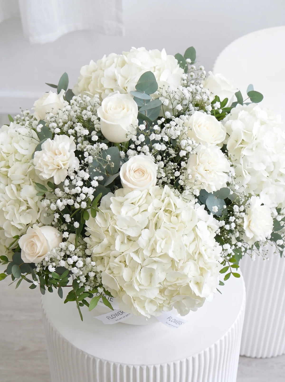 Birthday Perfect White - Arrangement