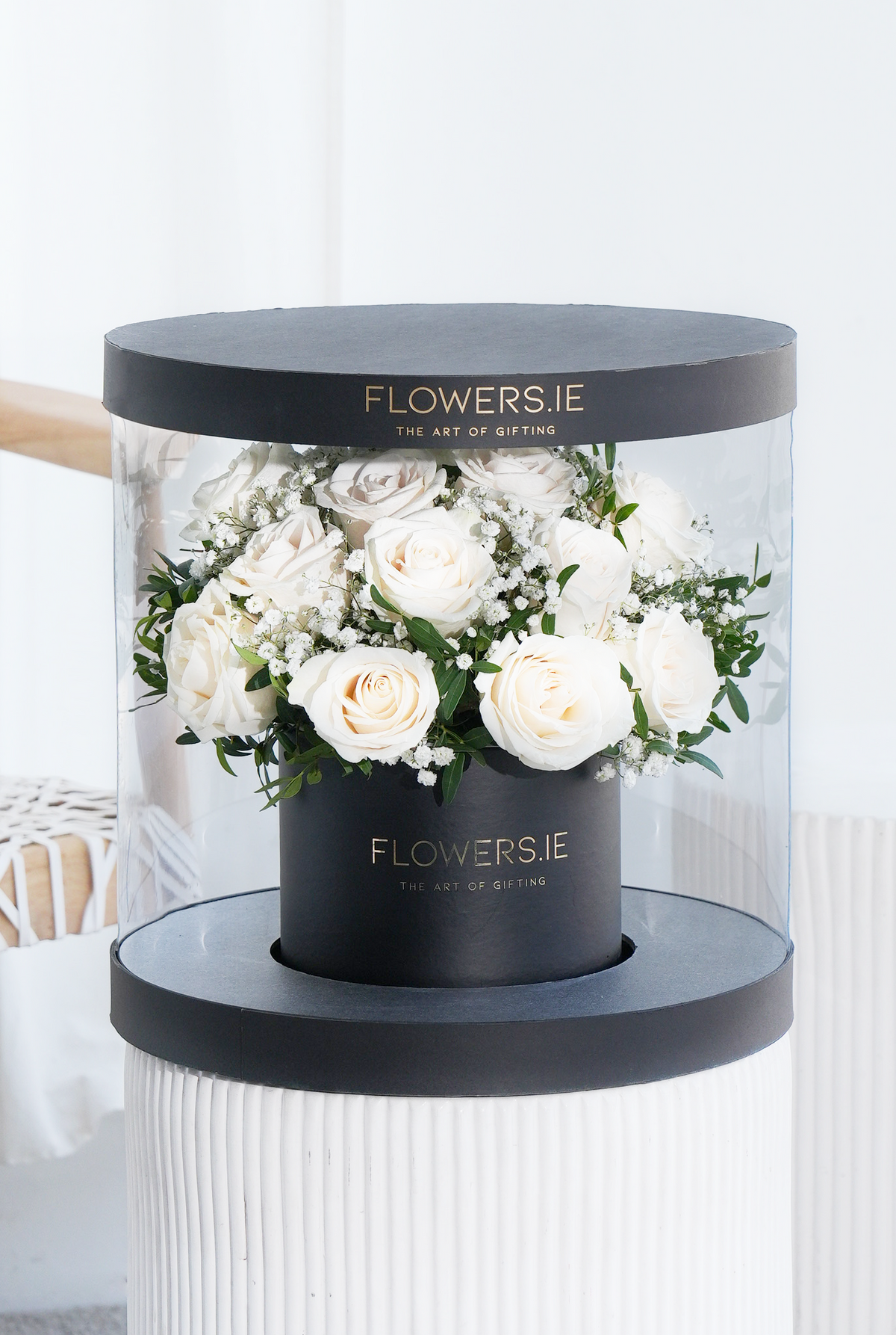 Premium White Rose - Hatbox