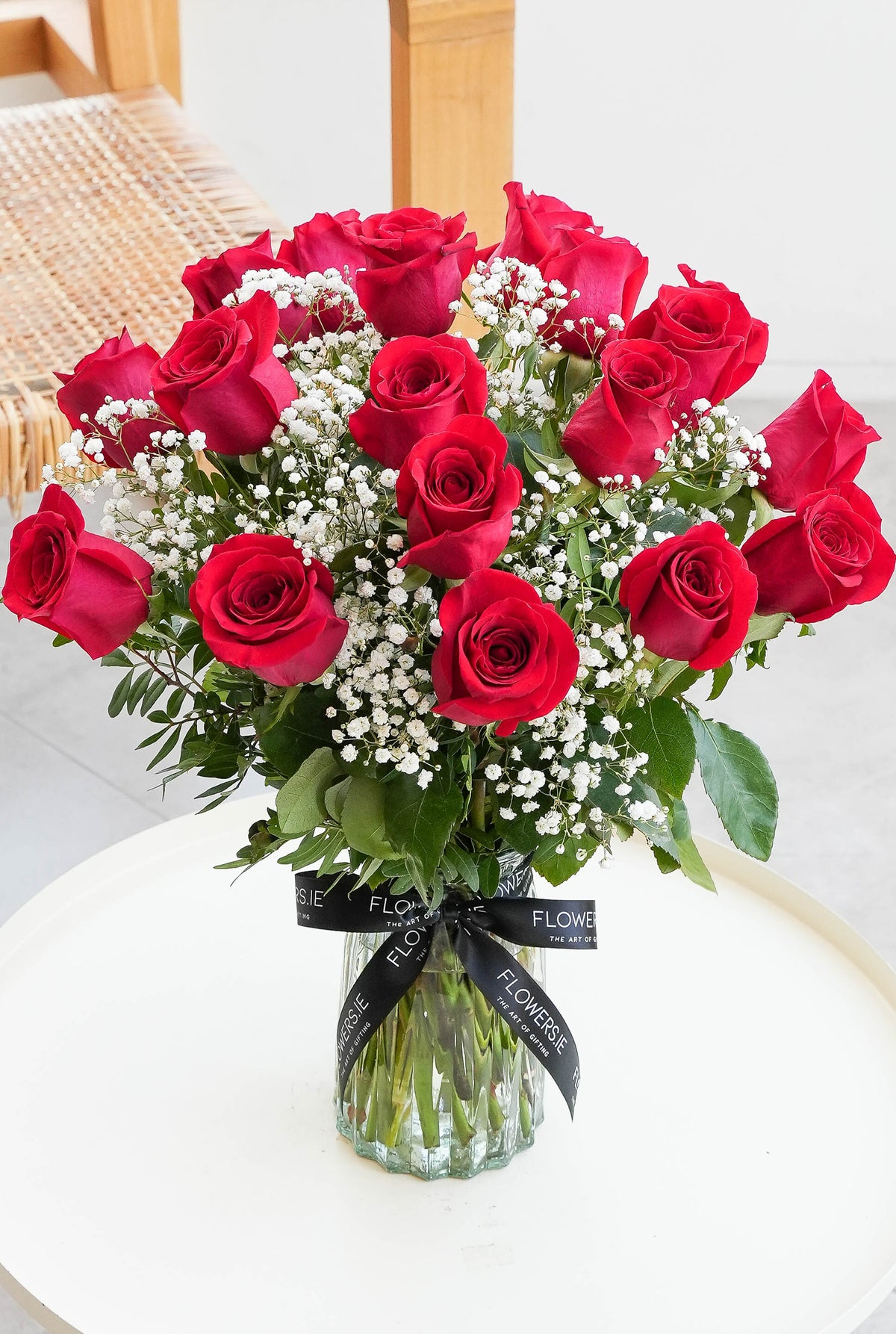 18 Long Stem Red Roses - Vase