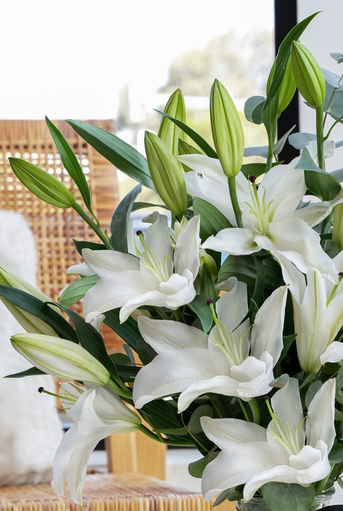 Easter White Scented Lily - Vase