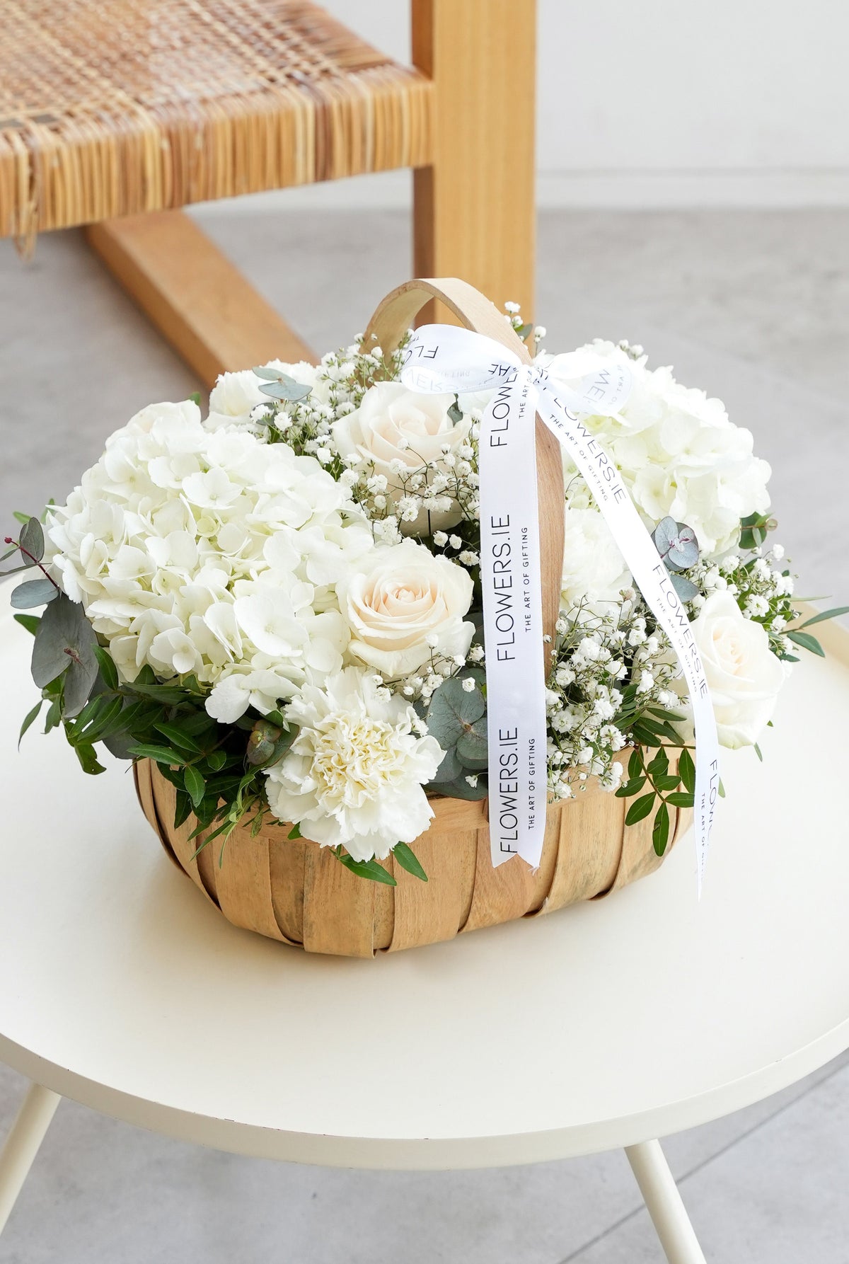 Perfect White - Basket Gift Set