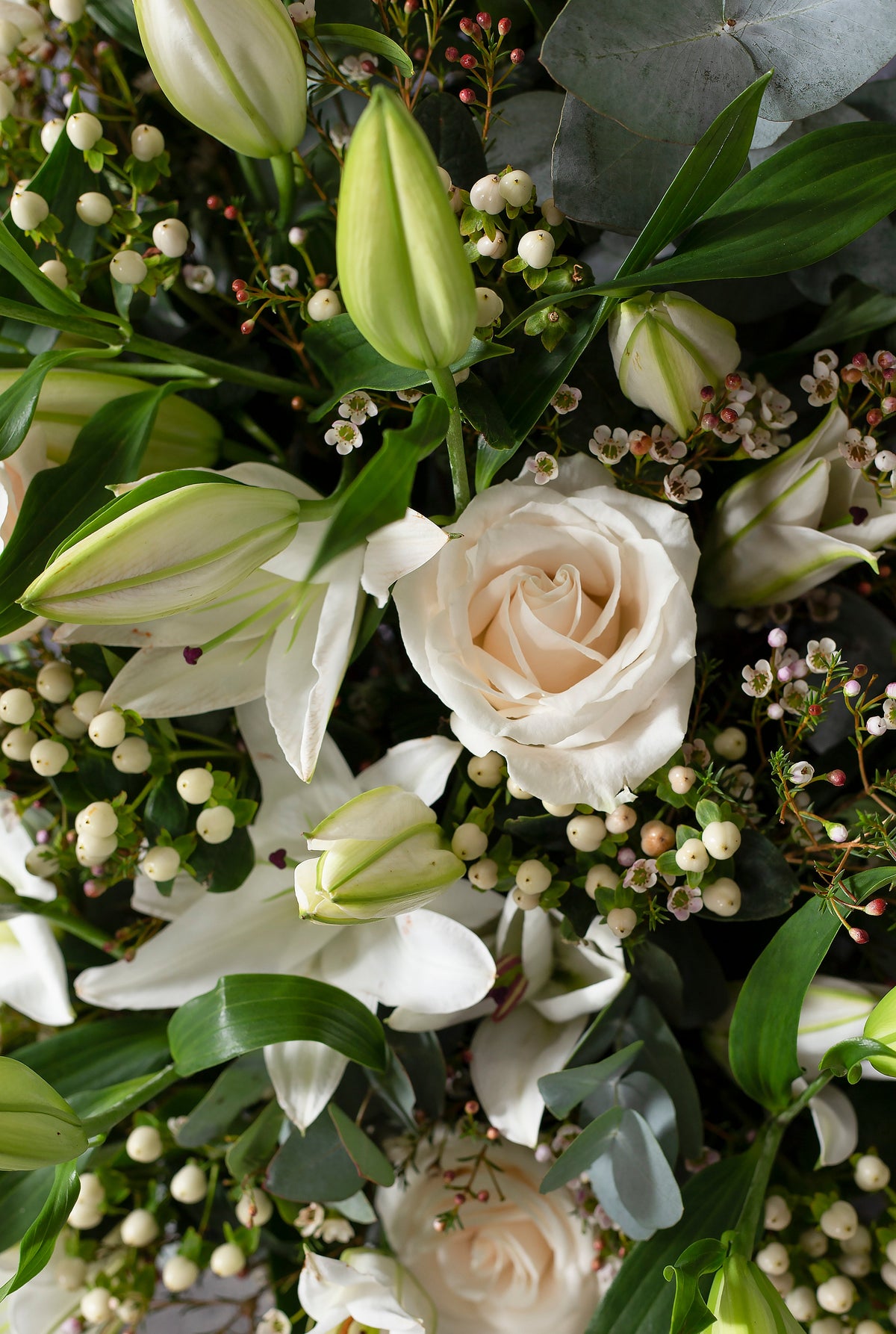 Mother's Day Wonderfully white in a Ceramic Vase with free upgrade to Large and Piper-Heidsieck Champagne