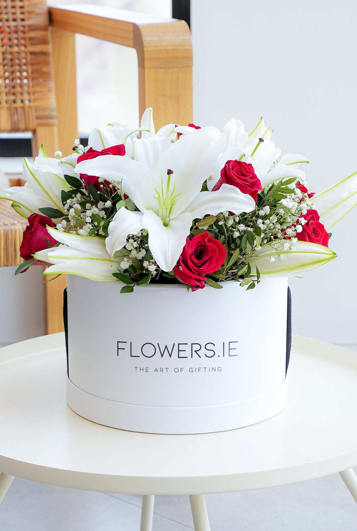 Red Roses and White Lily - Hatbox